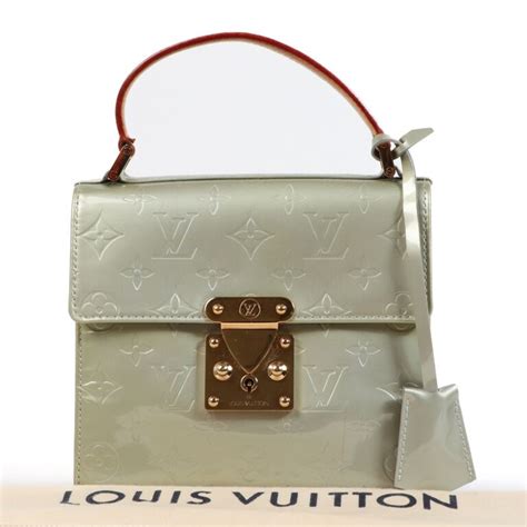 Louis Vuitton Monogram Vernis Spring Street M90376